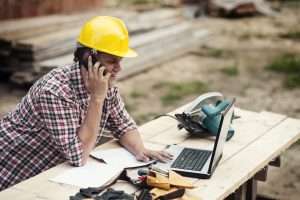 Facturation électronique et e-reporting : quelle différence pour les artisans du BTP ?